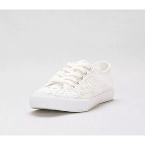 DB Studio White Lace Sneakers Women's Size 9 Casual Tennis Shoes